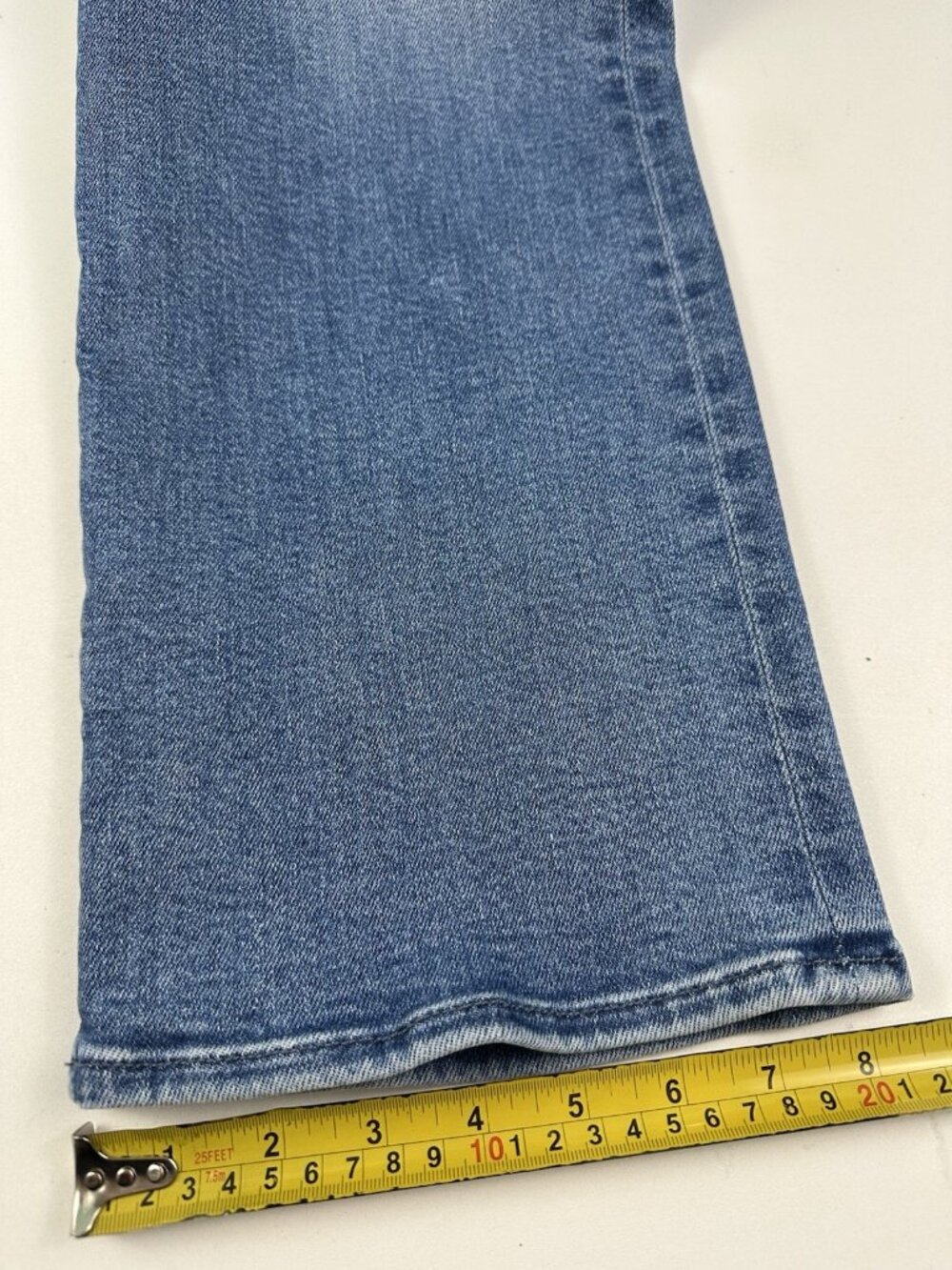 Mother The Kick It High Rise Bootcut Jeans in Fan Favorite 30x32 - Picture 11 of 13